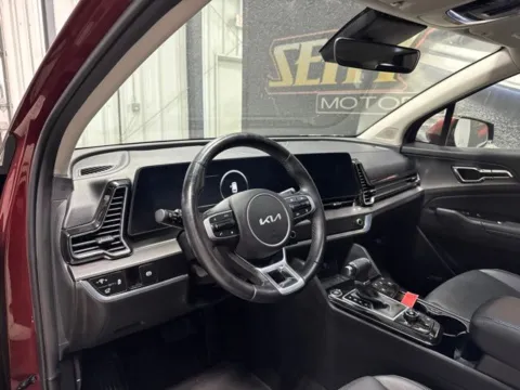 More photos of 2023 Kia Sportage SX-Prestige at Seay Motors, KY