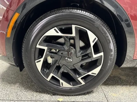 More photos of 2023 Kia Sportage SX-Prestige at Seay Motors, KY
