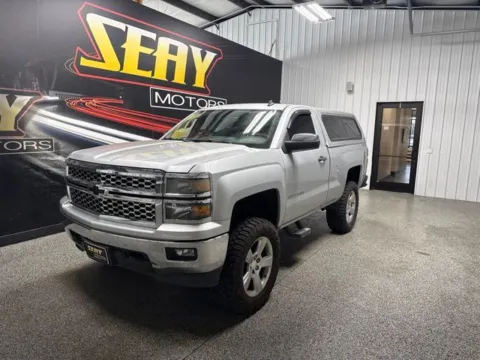 Silver 2014 Chevrolet Silverado 1500 LT for sale in Mayfield, KY