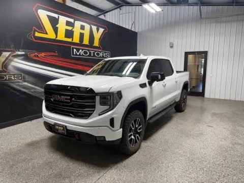 White 2025 GMC Sierra 1500 AT4 for sale in Mayfield, KY