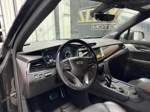 More photos of 2023 Cadillac XT6 Sport at Seay Motors, KY