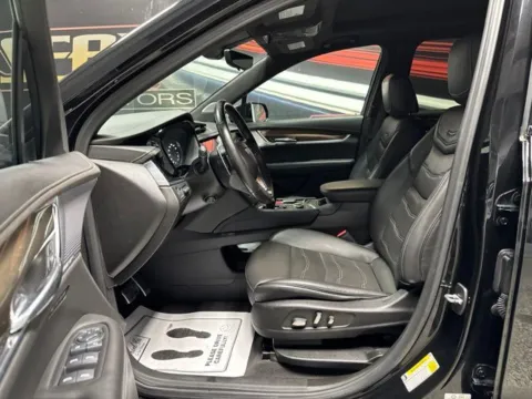 More photos of 2023 Cadillac XT6 Sport at Seay Motors, KY