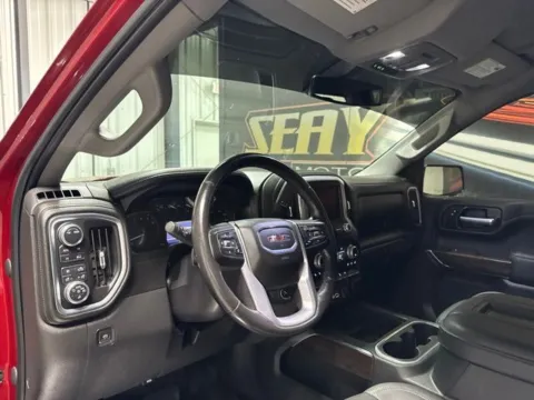 More photos of 2021 GMC Sierra 1500 SLT at Seay Motors, KY