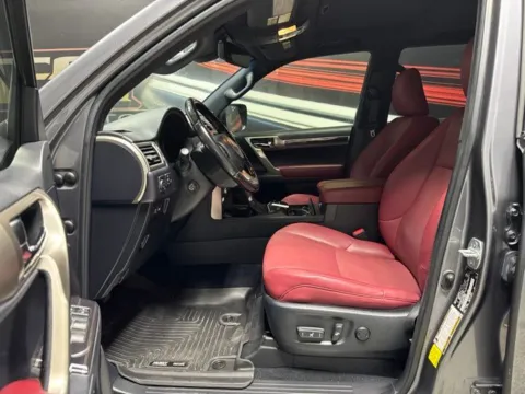 More photos of 2020 Lexus GX 460 at Seay Motors, KY