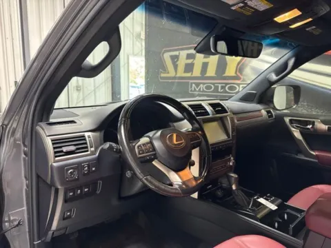 More photos of 2020 Lexus GX 460 at Seay Motors, KY