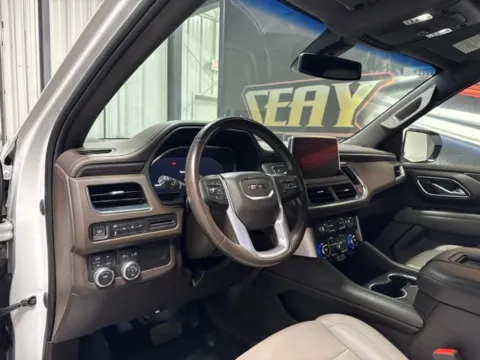 More photos of 2022 GMC Yukon XL SLT at Seay Motors, KY
