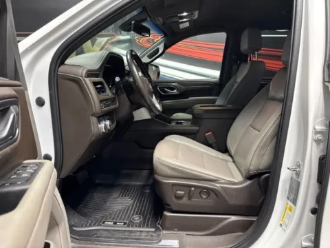 More photos of 2022 GMC Yukon XL SLT at Seay Motors, KY