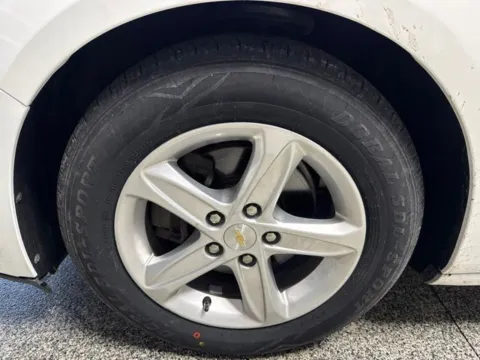Another view of 2022 Chevrolet Malibu LS for sale in Mayfield, KY at Seay Motors