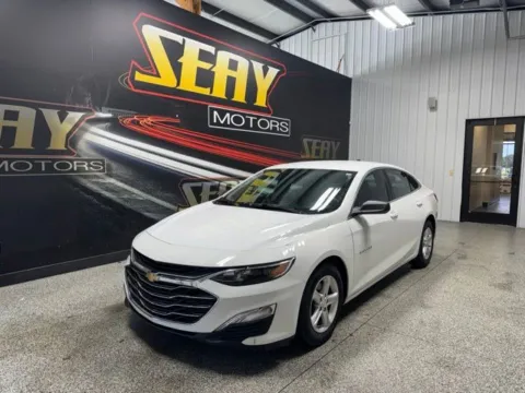 White 2022 Chevrolet Malibu LS for sale in Mayfield, KY