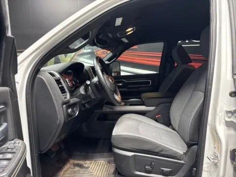 More photos of 2024 Ram 2500 Big Horn at Seay Motors, KY