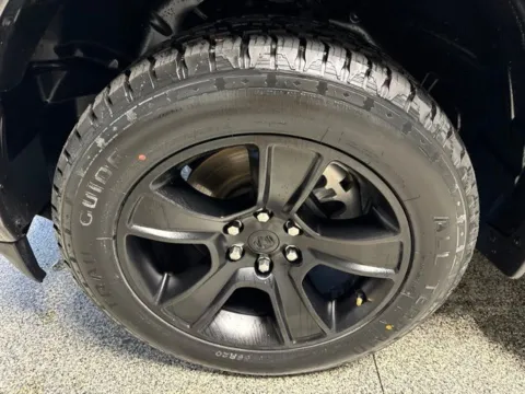 More photos of 2022 Ram 1500 Big Horn/Lone Star at Seay Motors, KY