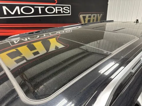 More photos of 2024 Jeep Grand Wagoneer L Series III at Seay Motors, KY