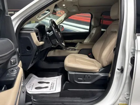 More photos of 2024 Ford Expedition Limited at Seay Motors, KY