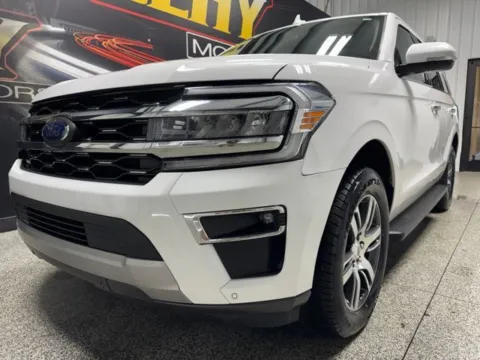 Photos of 2024 Ford Expedition Limited for sale in Mayfield, KY at Seay Motors