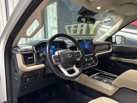 More photos of 2024 Ford Expedition Limited at Seay Motors, KY