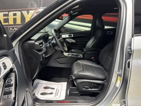 More photos of 2023 Ford Explorer ST at Seay Motors, KY