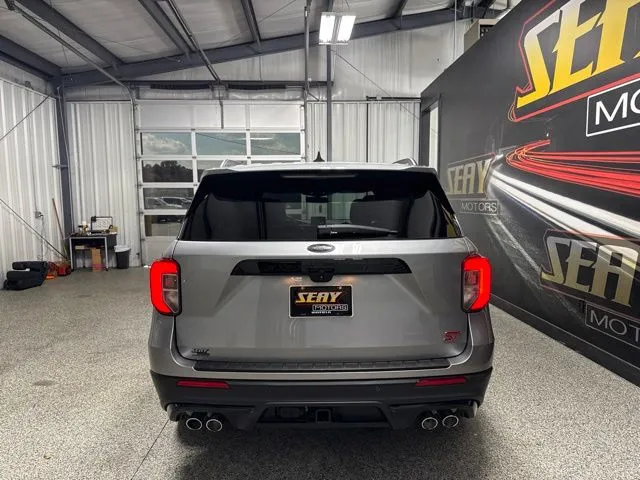 2023 Ford Explorer ST - Photo 19