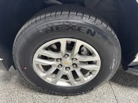 More photos of 2024 Chevrolet Suburban LT at Seay Motors, KY