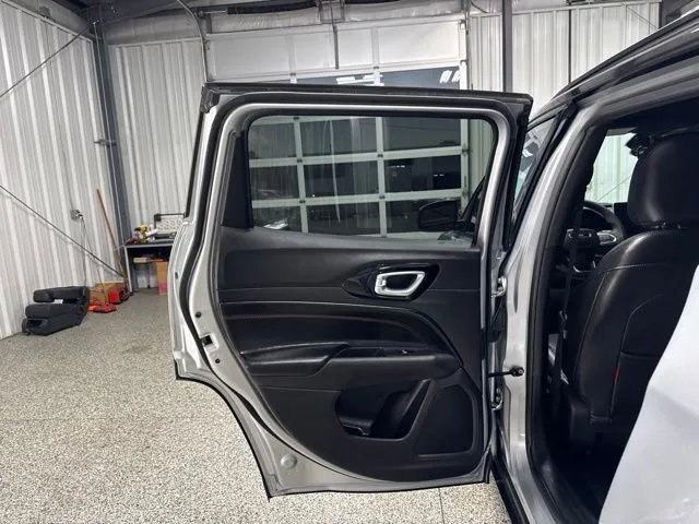 2025 Jeep Compass Trailhawk - Photo 15