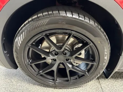 More photos of 2022 Volkswagen ID.4 Pro S at Seay Motors, KY