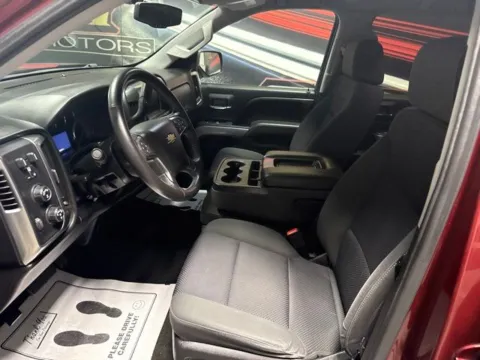 More photos of 2017 Chevrolet Silverado 1500 LT at Seay Motors, KY