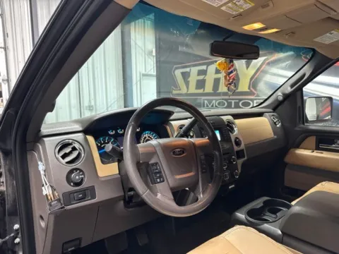 More photos of 2014 Ford F-150 XLT at Seay Motors, KY
