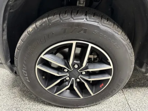 Another view of 2020 Jeep Grand Cherokee Trailhawk for sale in Mayfield, KY at Seay Motors
