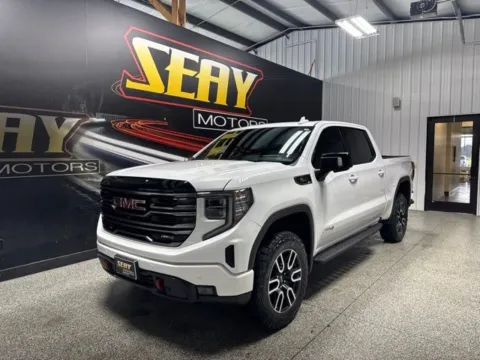 White 2025 GMC Sierra 1500 AT4 for sale in Mayfield, KY
