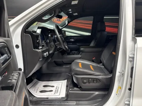 More photos of 2025 GMC Sierra 1500 AT4 at Seay Motors, KY