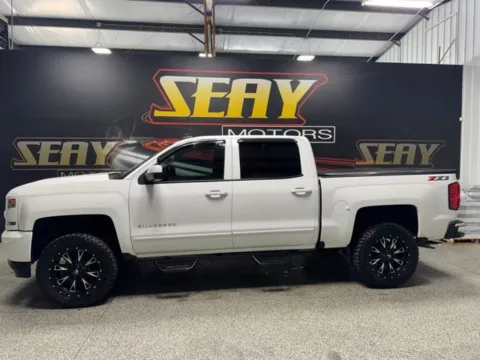 Another view of 2018 Chevrolet Silverado 1500 LT for sale in Mayfield, KY at Seay Motors
