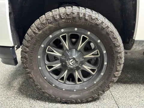 Another view of 2018 Chevrolet Silverado 1500 LT for sale in Mayfield, KY at Seay Motors