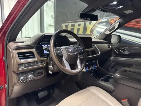 More photos of 2021 GMC Yukon XL SLT at Seay Motors, KY