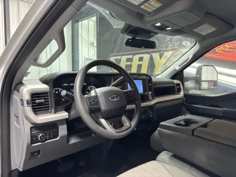 More photos of 2026 Ford F-350SD XLT at Seay Motors, KY