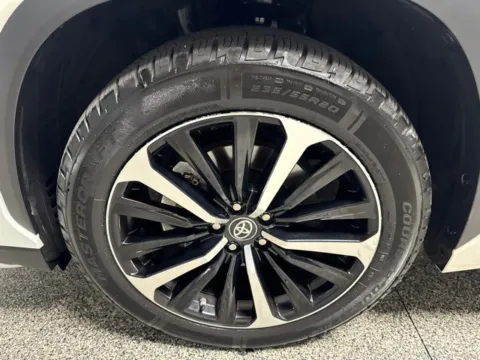 Another view of 2021 Toyota Highlander XSE for sale in Mayfield, KY at Seay Motors