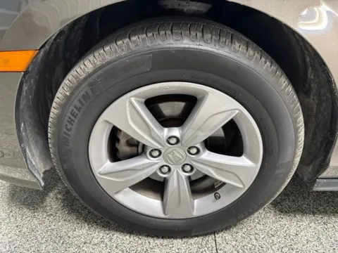 Another view of 2019 Honda Odyssey EX-L for sale in Mayfield, KY at Seay Motors