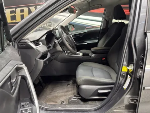 More photos of 2022 Toyota RAV4 LE at Seay Motors, KY