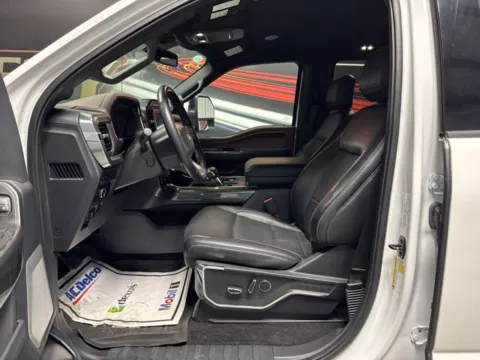 More photos of 2023 Ford F-150 Lariat at Seay Motors, KY