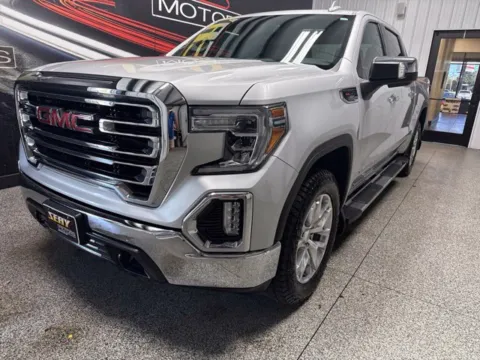 Photos of 2021 GMC Sierra 1500 SLT for sale in Mayfield, KY at Seay Motors