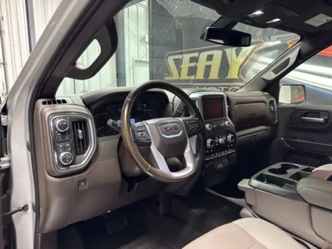 More photos of 2021 GMC Sierra 1500 SLT at Seay Motors, KY