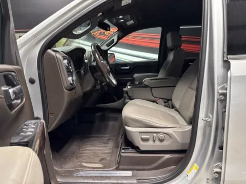 More photos of 2021 GMC Sierra 1500 SLT at Seay Motors, KY
