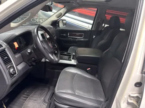 More photos of 2009 Dodge Ram 1500 Laramie at Seay Motors, KY