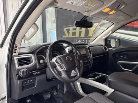 More photos of 2018 Nissan Titan SV at Seay Motors, KY