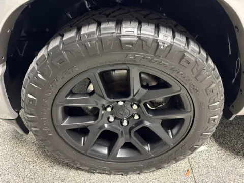 More photos of 2021 Ram 1500 Laramie at Seay Motors, KY