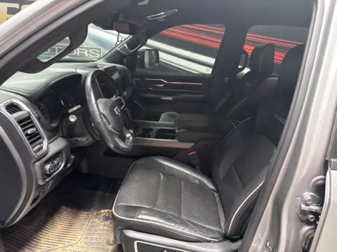 More photos of 2021 Ram 1500 Laramie at Seay Motors, KY