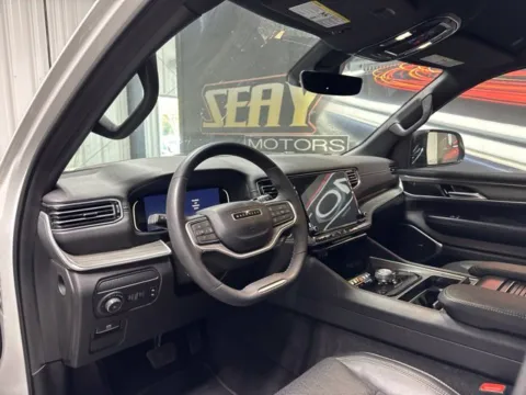 More photos of 2024 Jeep Wagoneer L Series II at Seay Motors, KY