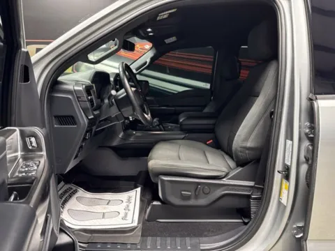 More photos of 2024 Ford F-150 XLT at Seay Motors, KY