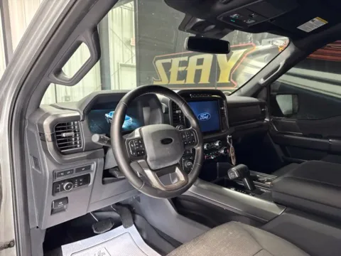 More photos of 2024 Ford F-150 XLT at Seay Motors, KY