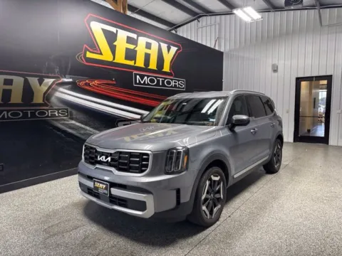 Silver 2023 Kia Telluride S for sale in Mayfield, KY
