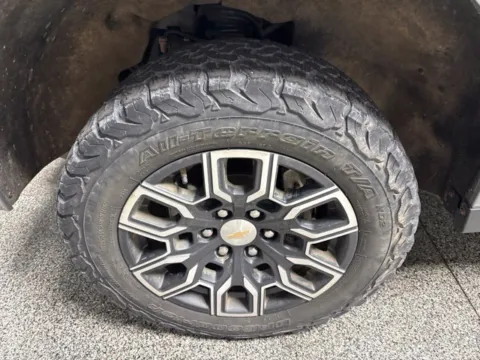 Another view of 2023 Chevrolet Colorado LT for sale in Mayfield, KY at Seay Motors