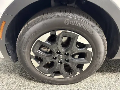 Another view of 2025 Kia Sorento S for sale in Mayfield, KY at Seay Motors